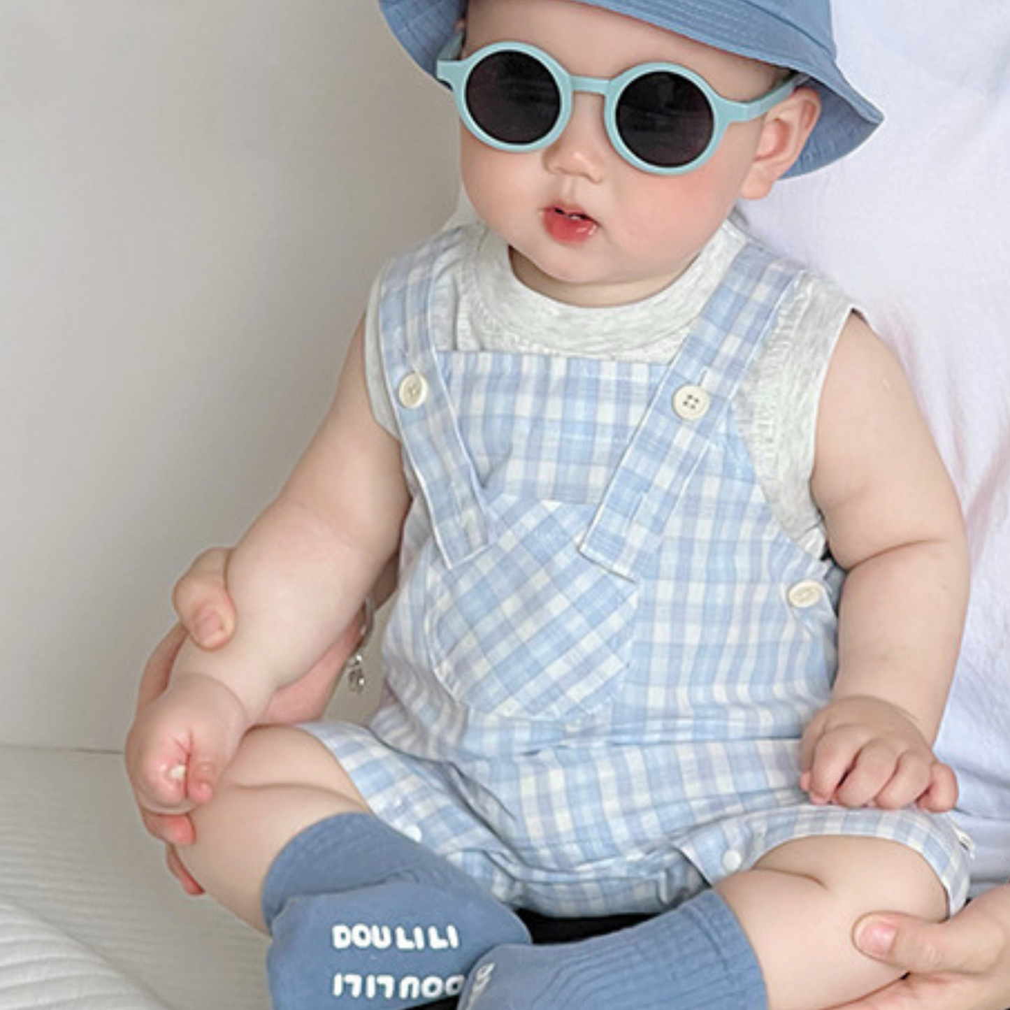 Salopette bébé - Brise de Mai - Ensemble de deux pièce - Débardeur offert !