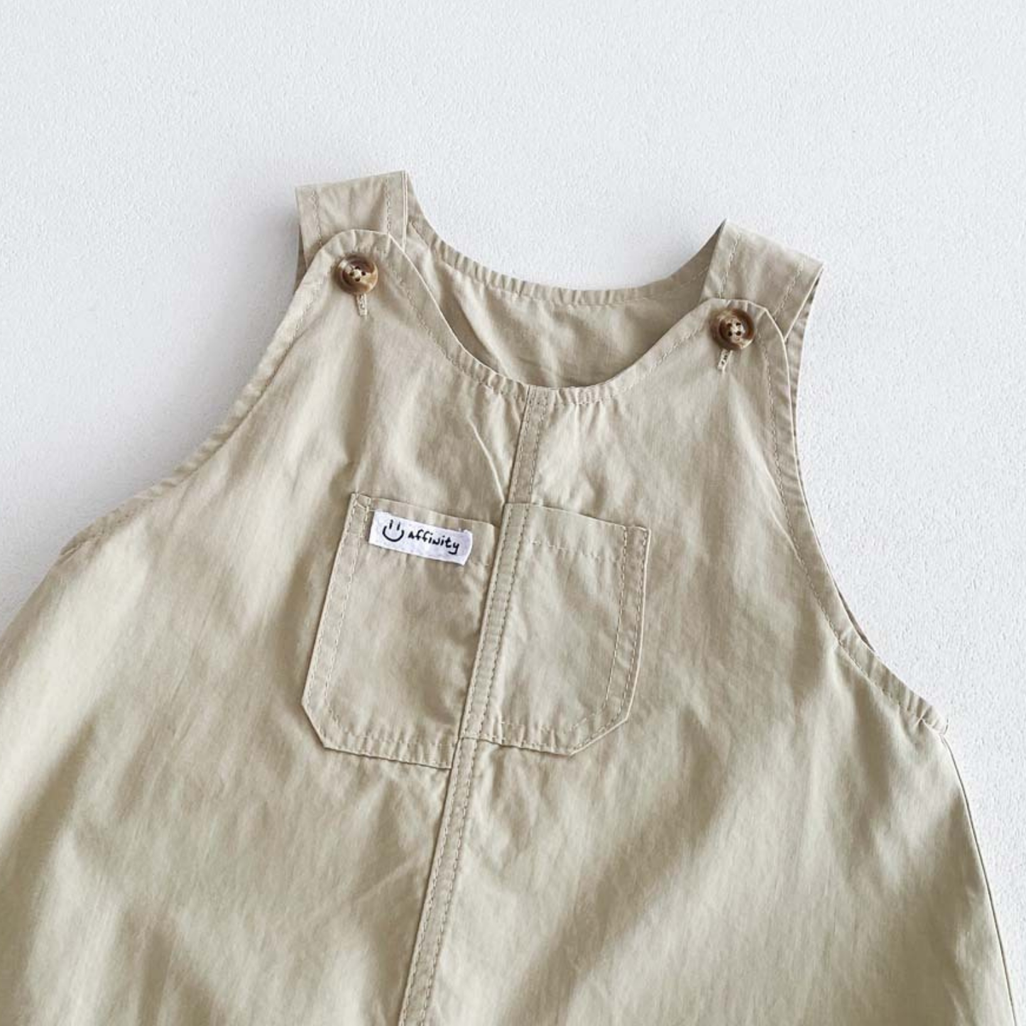 Salopette bébé - Éclat Sablé - Ensemble de deux pièce - T-shirt offert !