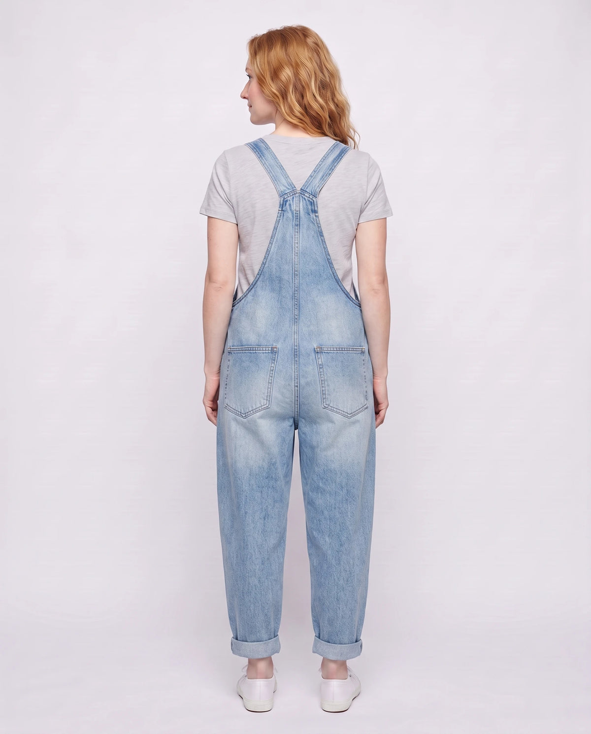 Salopette femme ample effet denim La Tournée, coloris bleu clair, vue de dos