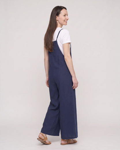 Salopette femme large en coton et lin La Palazzo, coloris bleu marine, vue de dos de trois quarts