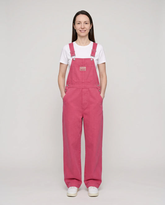 Salopette femme rose en denim La Framboise, coloris rose framboise, vue de face en pied