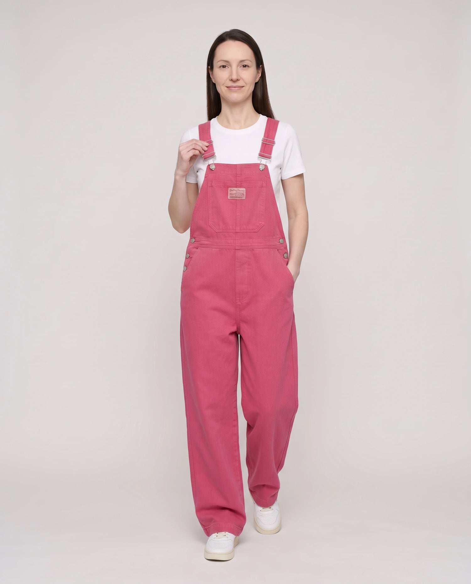 Salopette femme rose en denim La Framboise, coloris rose framboise, vue de trois quarts