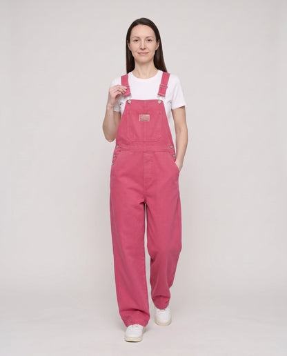 Salopette femme rose en denim La Framboise, coloris rose framboise, vue de trois quarts
